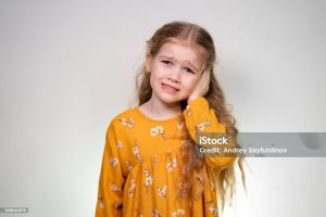 گوش درد چیست و چرا باید جدی گرفته شود؟