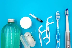 جرم گیری دندان چیست؟ راهنمای کامل و نکات طلایی برای تمیزی و سلامت لبخند
